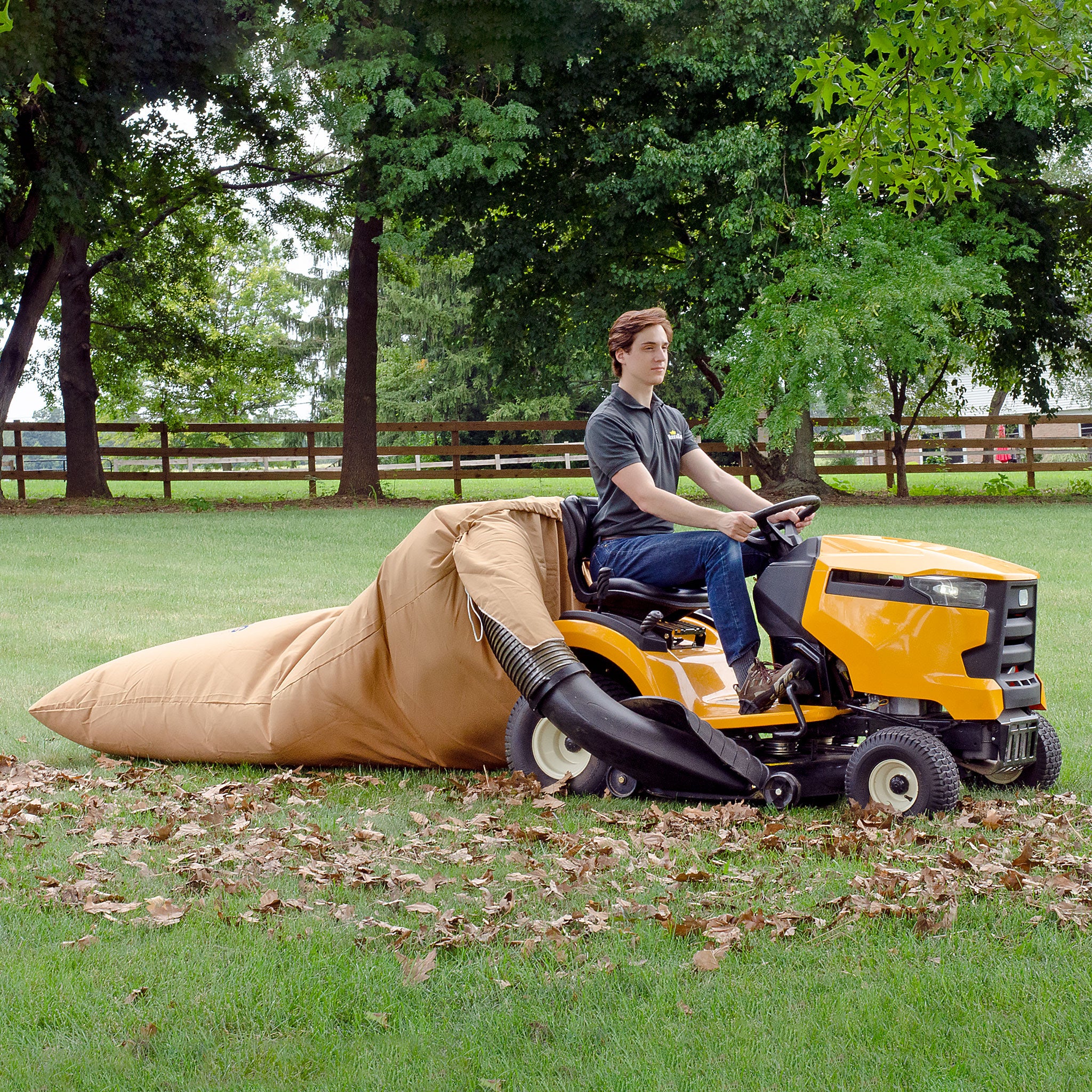 ST95000 TerraKing 54 cu. ft. Standard Leaf Bag Agri Fab Inc